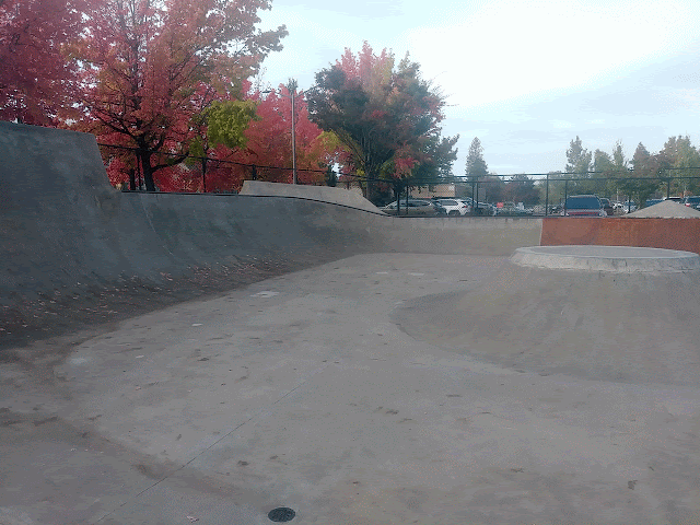 Tigard Skatepark / JIM GRIFFITH Memorial Skatepark