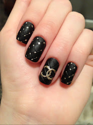 chanel nails quilted nail matte mani monday designs solar channel gel gold ongles unhas unghie beauty blacknails unas polish styles
