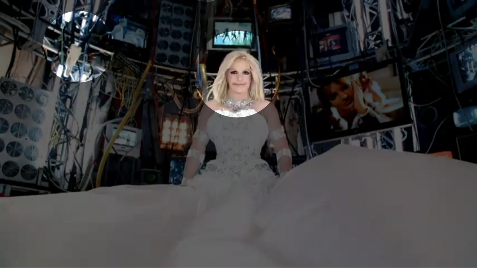 전세계 가수들이 애용하는 이상한 상징들 | 인스티즈