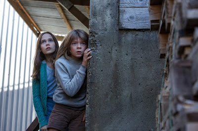 Oakes Fegley and Oona Laurence stars in Pete's Dragon