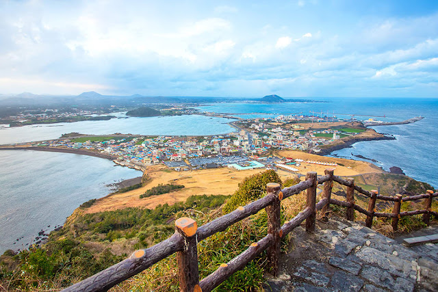 Top water activites to do in Jeju in the summer