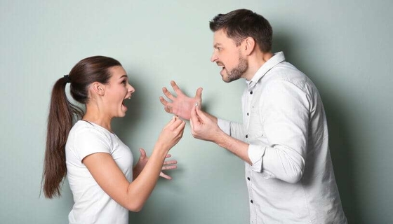 5 علامات تؤكد أنك في علاقة تعلق سامة و ليس حب