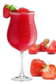 strawbeery daiquiri cocktail