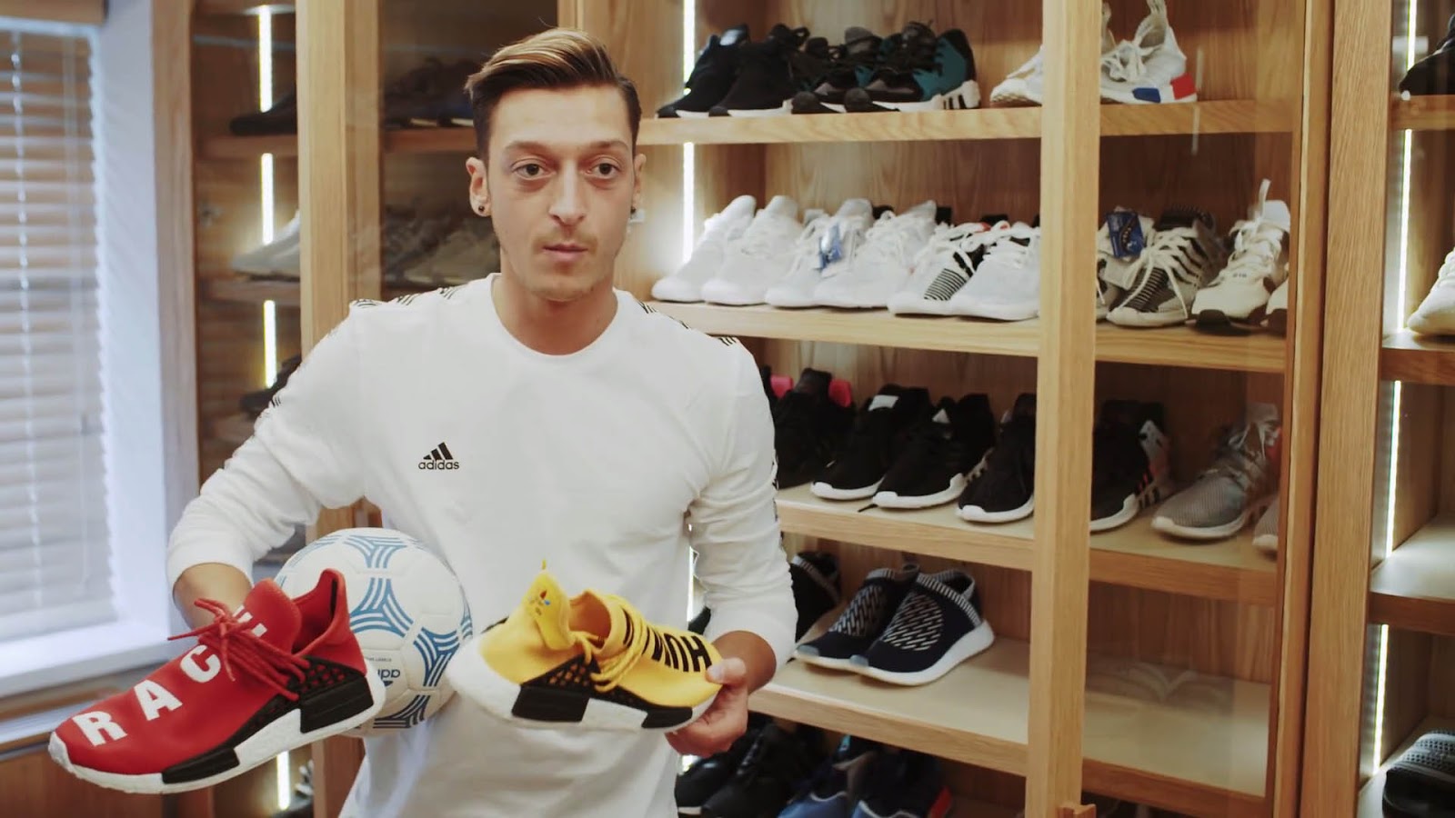 Mesut Özil Showcases His House & Sneaker Closet - Footy Headlines