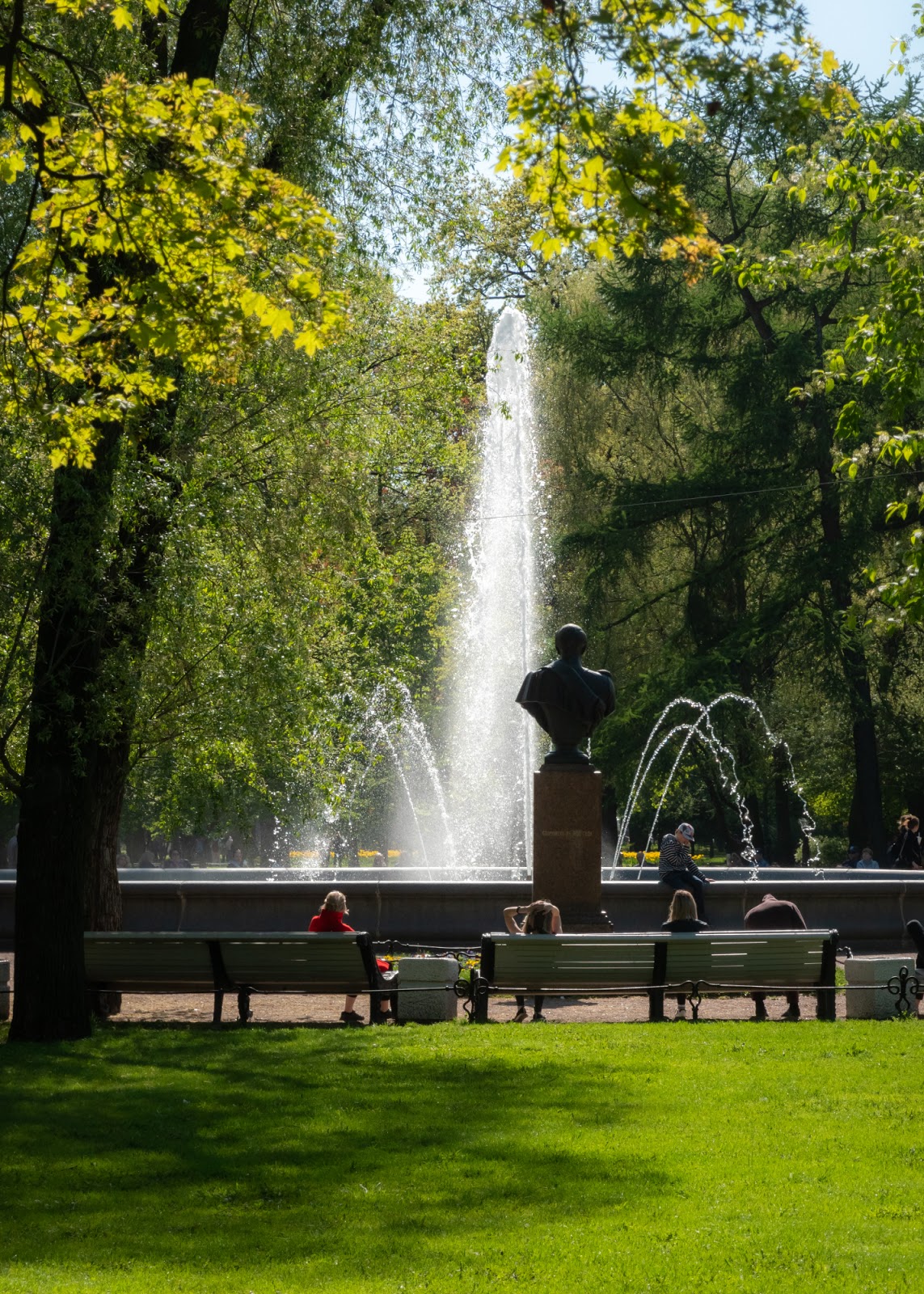 Александровский сад летом Санкт-Петербург