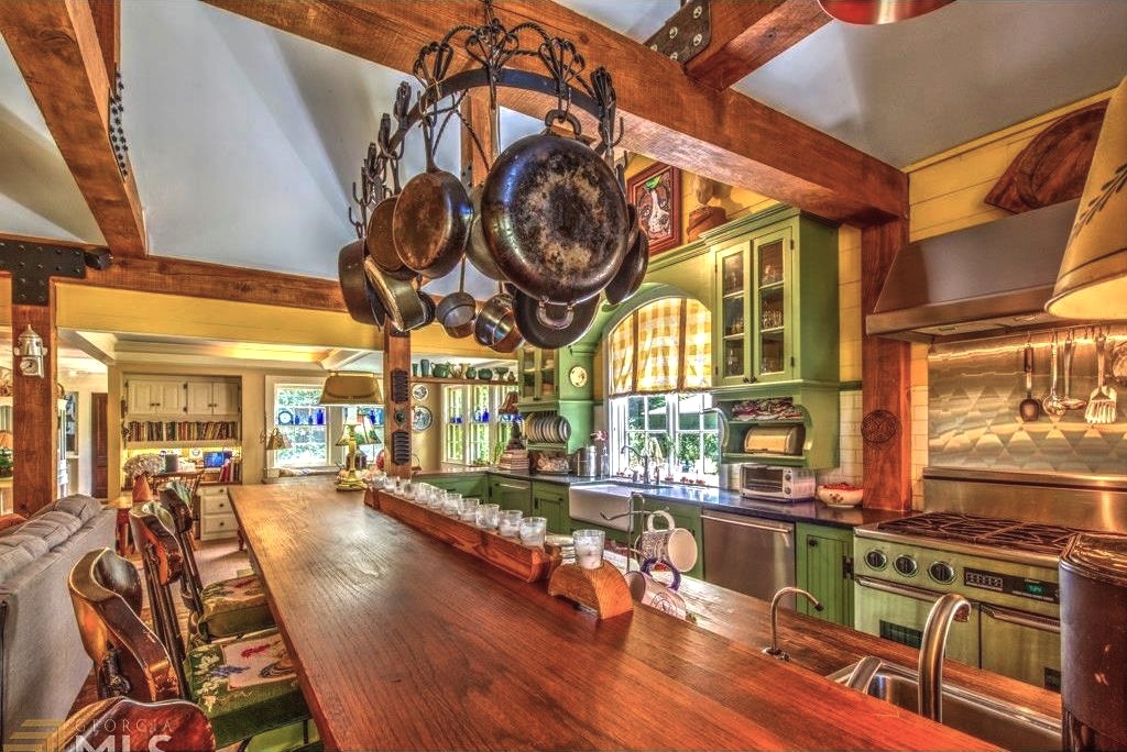 Sweet House Dreams Oakton House, 1838 Antebellum Estate in Marietta