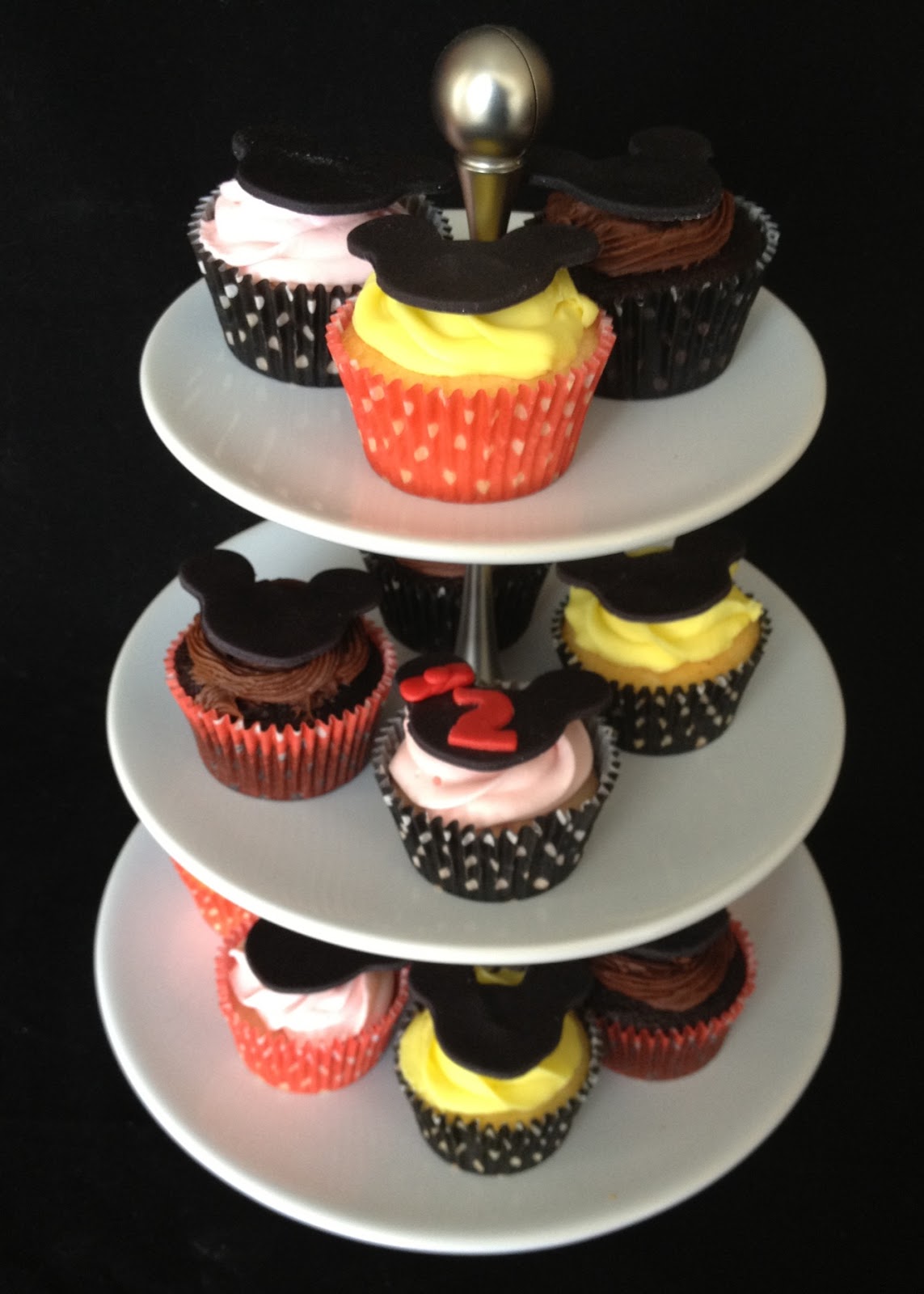 Mickey Mouse Cupcakes