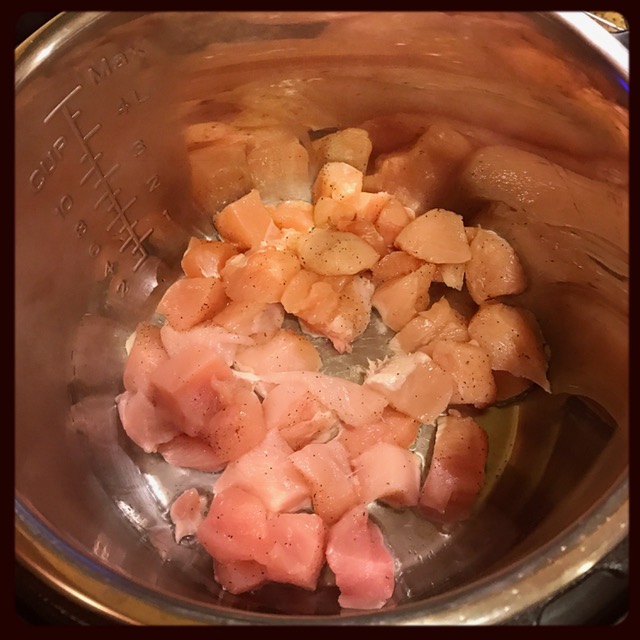 Food Under Pressure One Pot Pesto Chicken Pasta [Pressure Cooker]