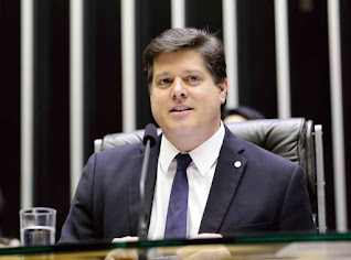 Disputa pela presidência da Câmara pode antecipar alianças para 2022 Disputa pela presidência da Câmara pode antecipar alianças para 2022