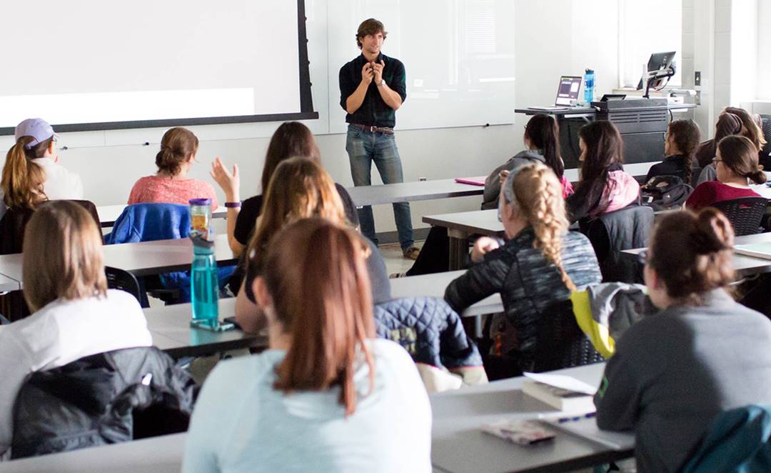 Berapa Sih Gaji Pekerjaan Lulusan Ilmu Politik Itu Cari Tahu Disini Yuk Rahma Diary