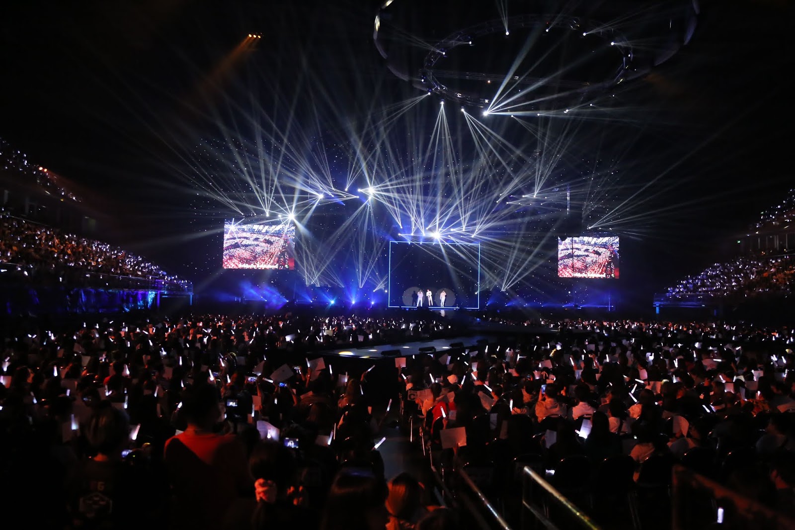 D2B Infinity Fun+ 2020 จัดหนัก อังคอร์คอนเสิร์ต โชว์เพลงมันส์ เอาใจ ...