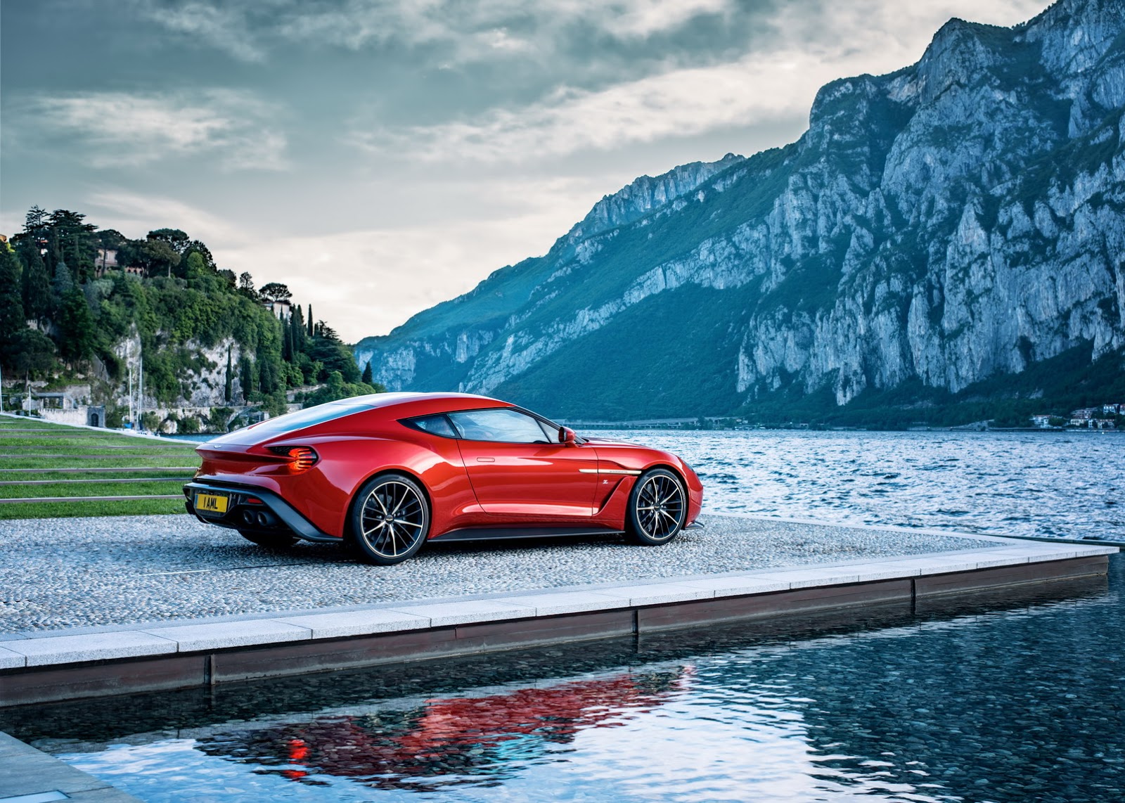 Vanquish-Zagato-4.jpg