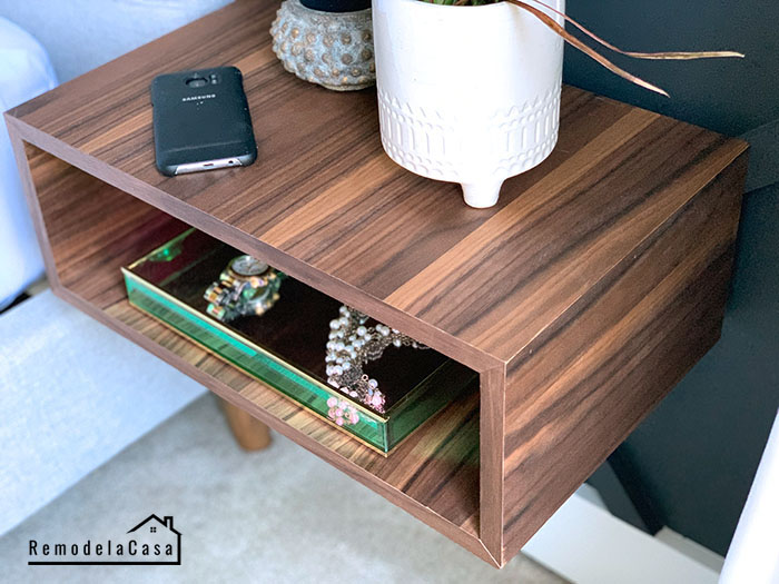 DIY - Modern Night Stands with Wireless Charger - Remodelando la Casa