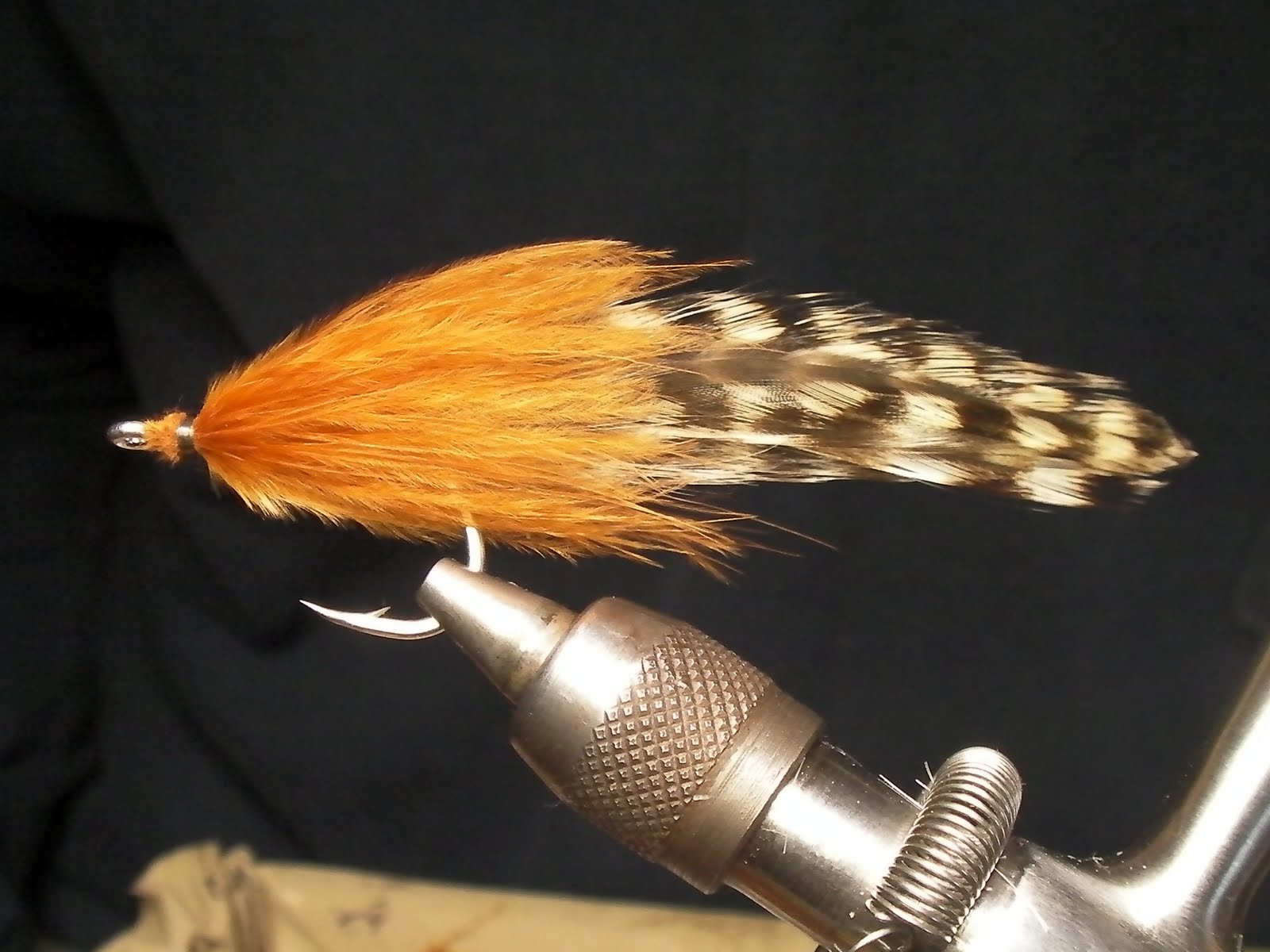 Fly Tying Videos: How to Tie Flies for Freshwater and Saltwater: How to tie  a Marabou Cockroach Tarpon Fly