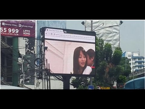 Dude hacks billboard to play Japanese porno | Bob's Blitz