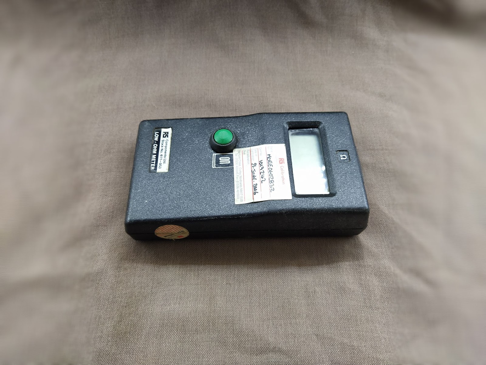 RS COMPONENTS LOW OHM METER 611953