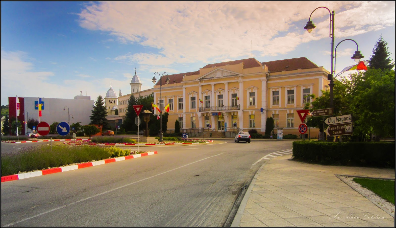 Lumea văzută din Turda Turda Piata 1 Decembrie, Nr.29 BCR