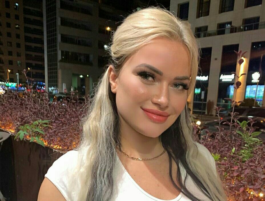 Olyria Roy Biography, Body Statistics, Facts