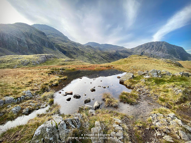 Scafell Pike walk routes height climbing corridor route, the best route up, Seathwaite, Elevation, Hotels, Campsites Lake District