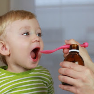 Tips Berikan Obat Kepada Anak Yang Aman