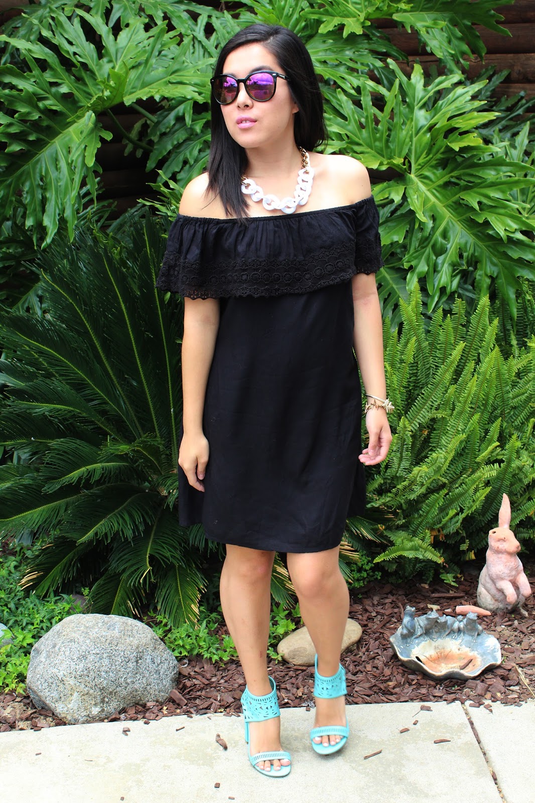 of life and style: Off the Shoulder