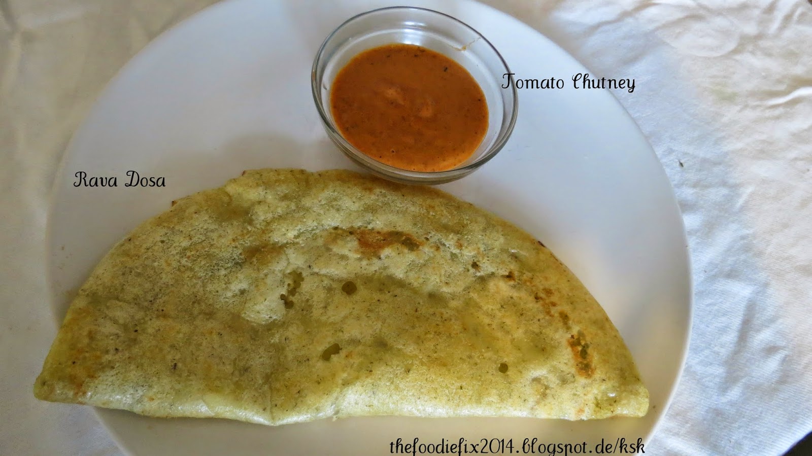Amu's The Foodie Fix Rava Dosa with Tomato Chutney