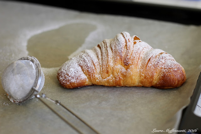 croissant come quelli del bar ricetta