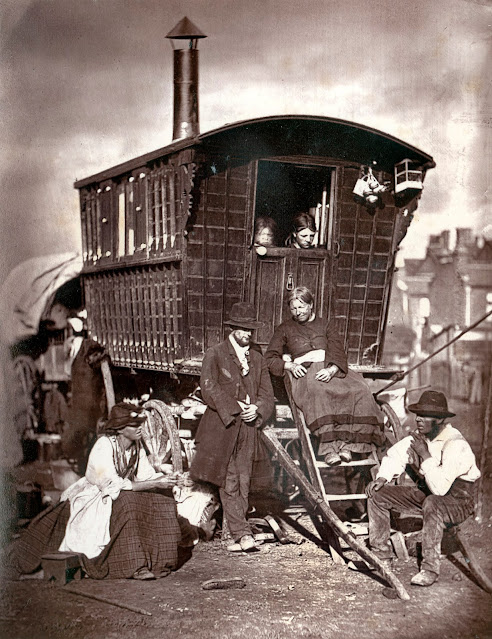 Fotografías de la vida en las calles de Londres en 1887