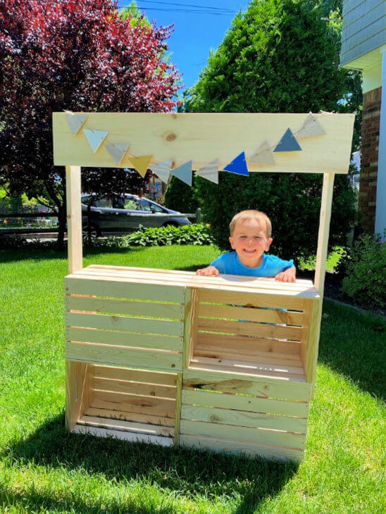 How to Build a Lemonade Stand from Crates