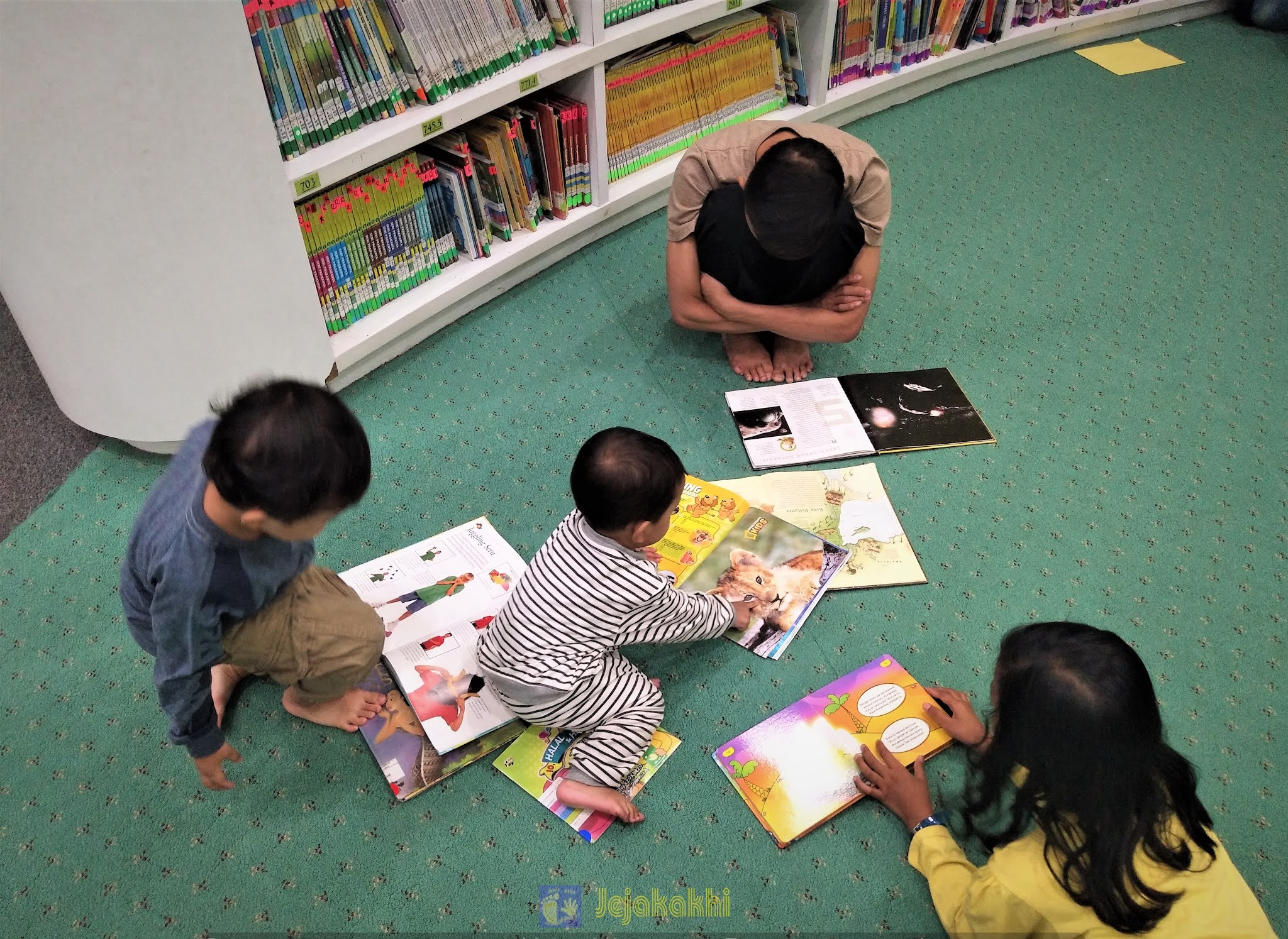 [Jejakakhi]Belajar-dan-Bermain-di-Perpustakaan-Anak-Dispusipda-Provinsi-Jawa-Barat