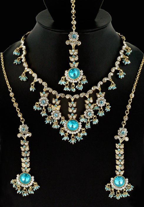 Indian jewellery set 2012 collection ~ •♥•Naina Jee Bridal Dresess ...