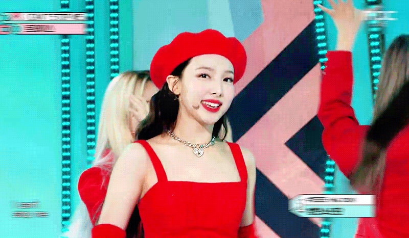 트와이스 음악중심 나연