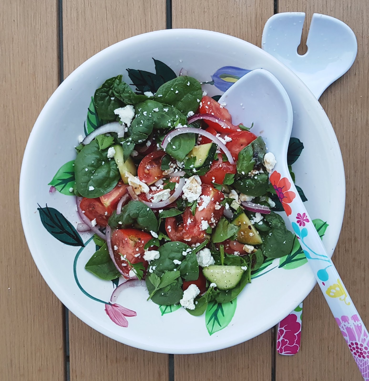 Tomato, Spinach and Goats Cheese Salad