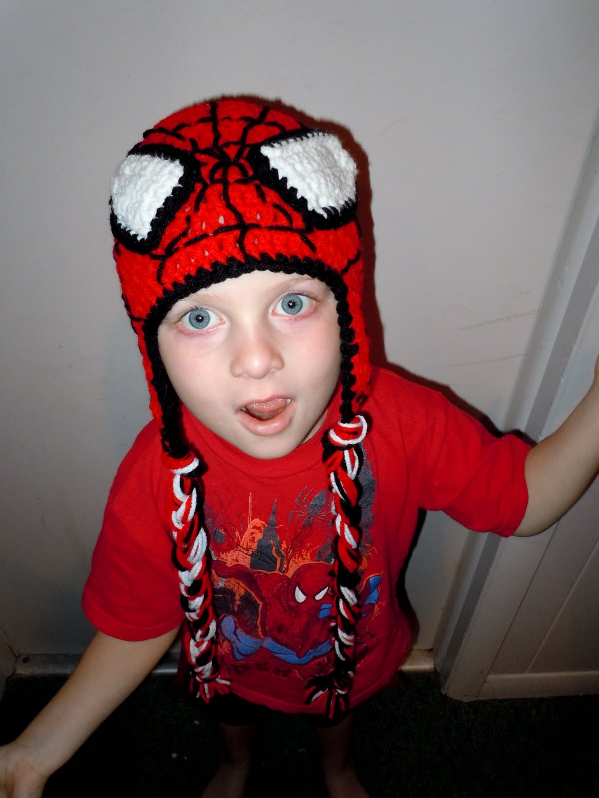 Luv Boopa: Spiderman Crochet Hat PATTERN