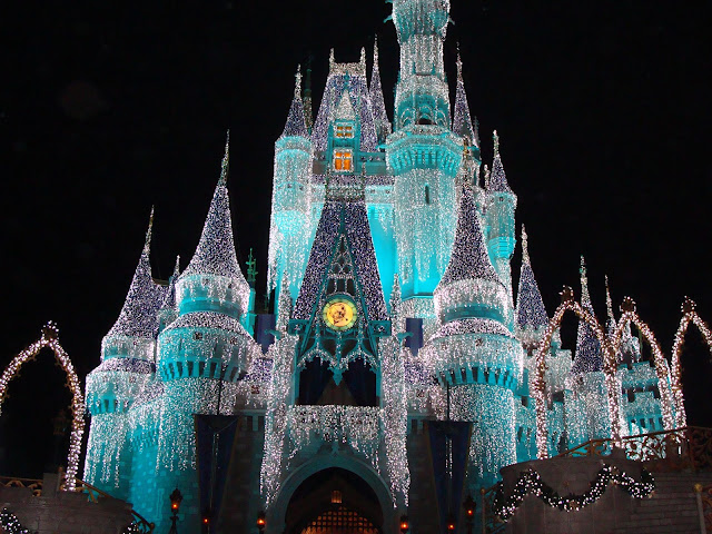 Cinderella Castle Dream Lights Christmas Display Magic Kingdom