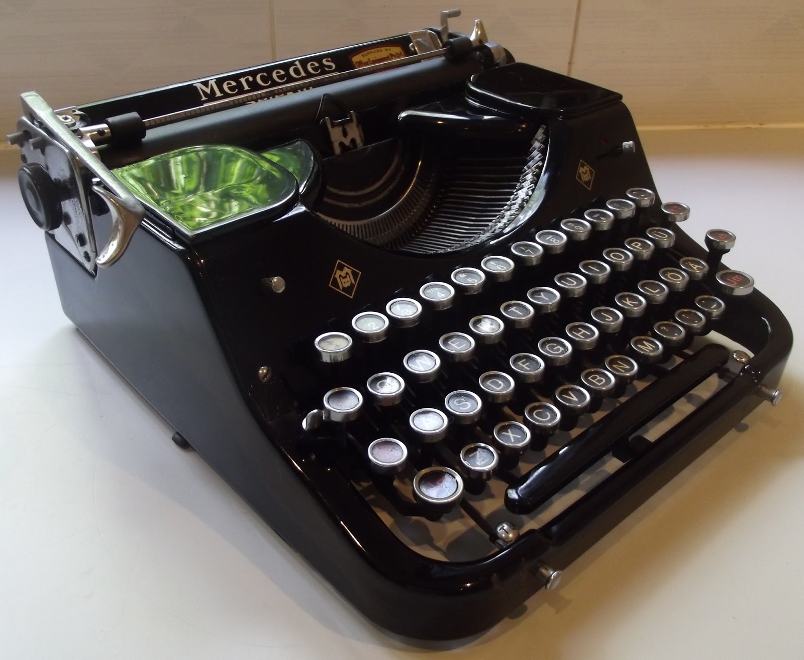 Mercedes portable typewriter #4