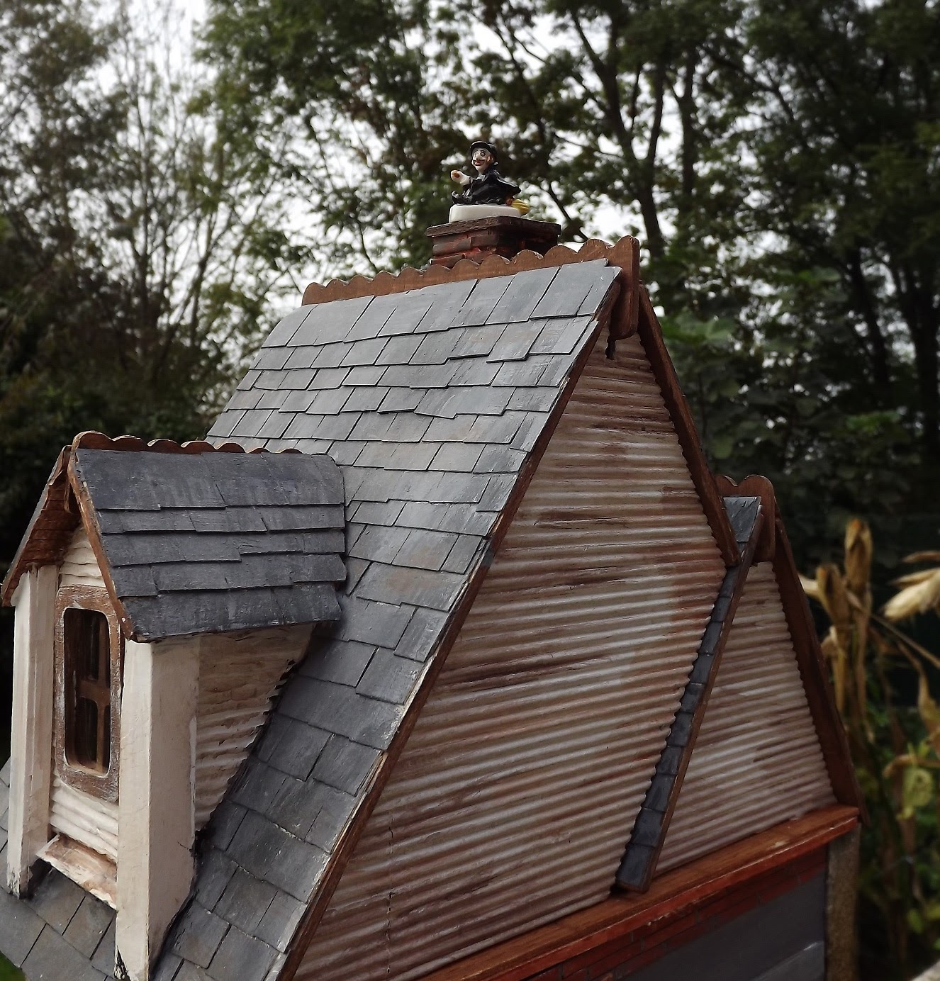 Miniaturas y casas de muñecas