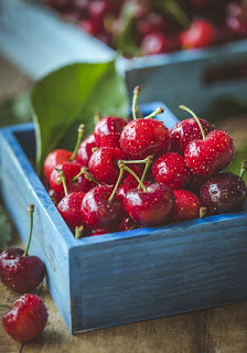 Cherry in Hindi