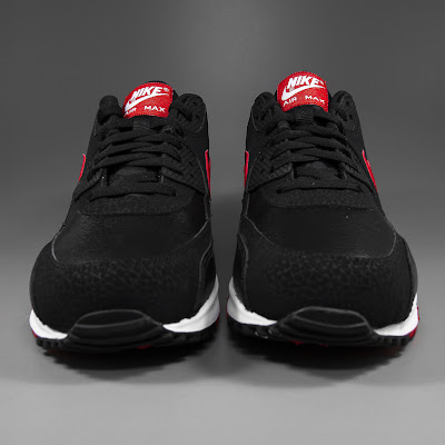 nike air max 90 essential black and red
