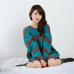 Bo Mi On Bed Foto 1