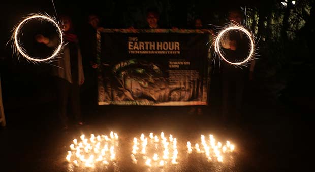 The Papandayan Berpartisipasi pada Earth Hour 2019