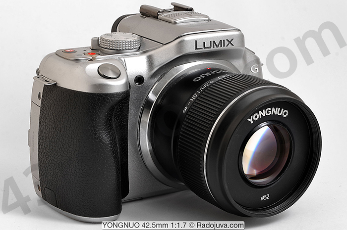 Объектив Yongnuo 42.5mm f/1.7 с камерой Panasonic Lumix G5