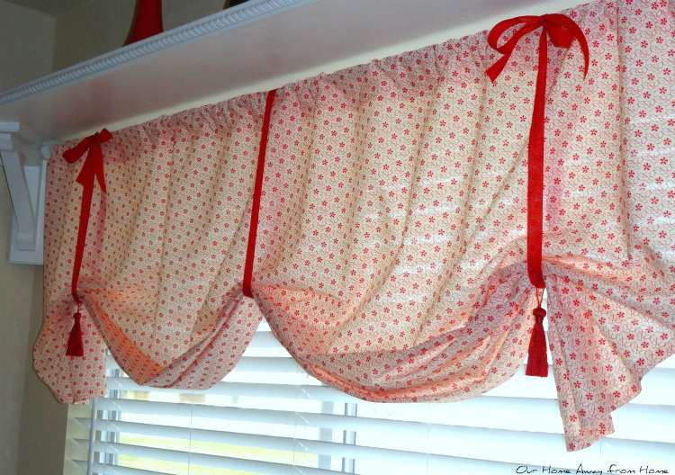 Our Home Away From Home: NO SEW WINDOW VALANCE