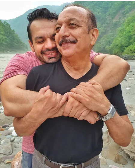 Gurav Taneja with his father