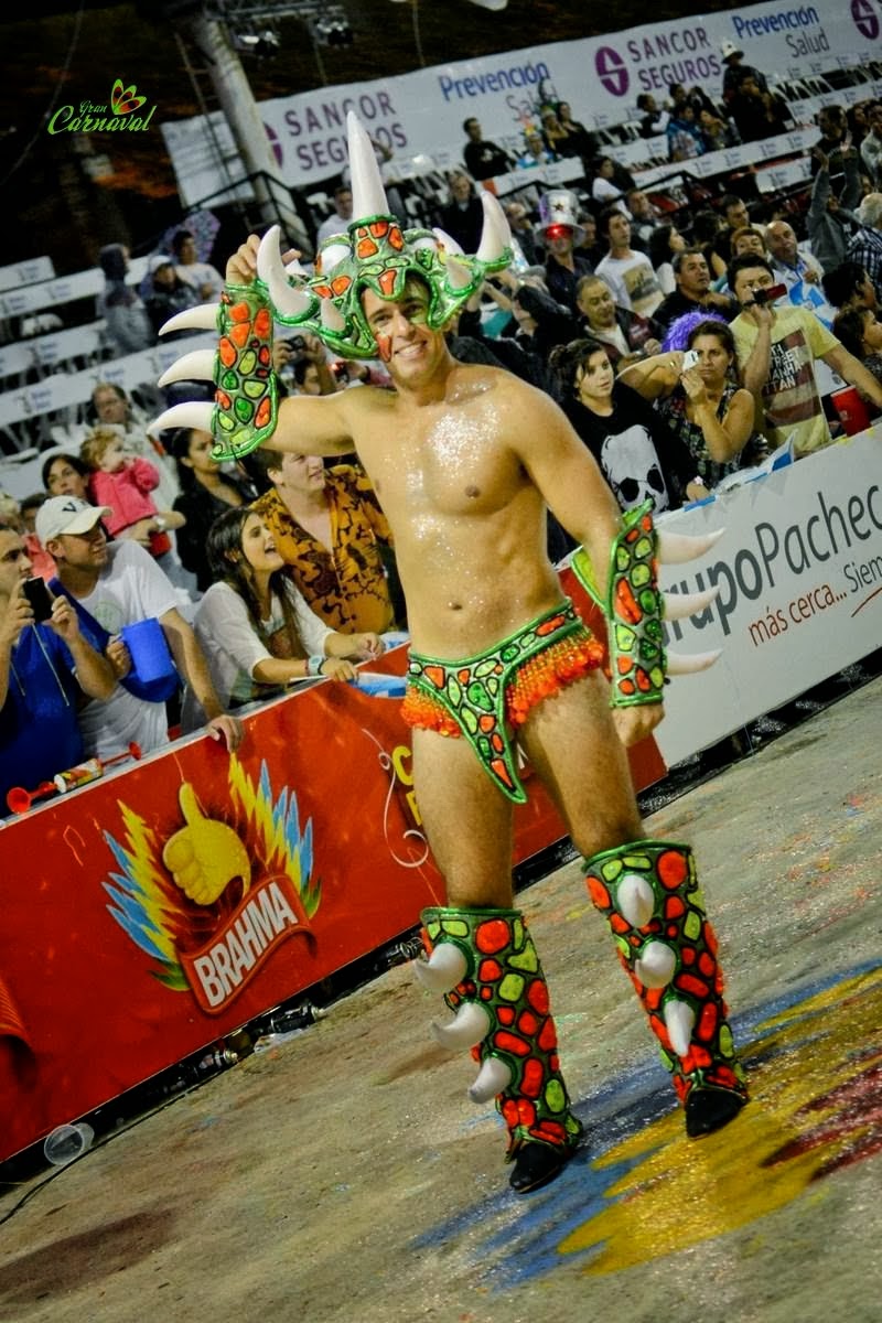 http://erosmecenas.blogspot.com.br/2014/03/argentina-tem-o-carnaval-com-homens.html