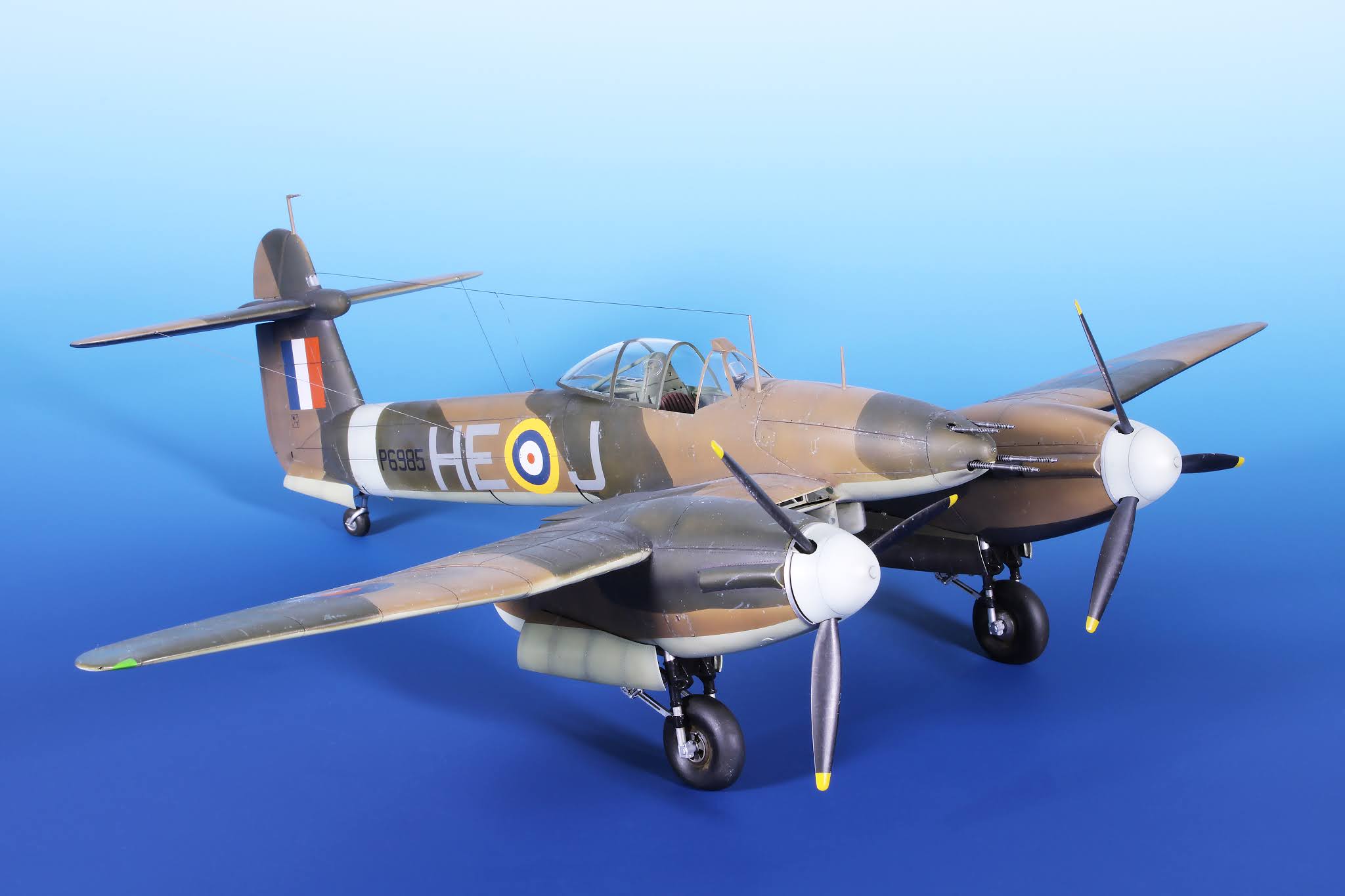 Westland Whirlwind Mk.I in 1/32 built by Martin Pfeifer, photos taken