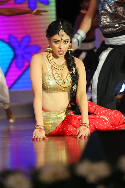 Pooja Kumar Dancing Stills At Telugu Movie Audio Launch 96