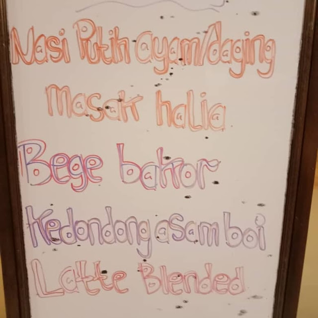 Kafe D'Marmalade, Saujana Utama bagi aku.. BEN ASHAARI