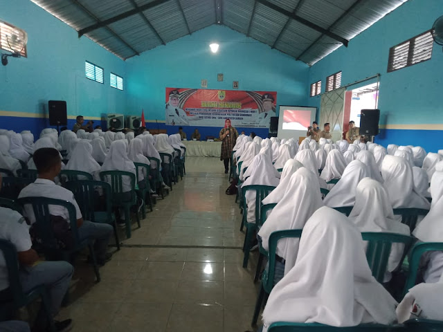 Merawat Eksistensi NKRI Melalui Pendidikan Kebhinekaan Politik Dan Demokrasi Bagi Siswa SMA/ SMK Kab.Sragen