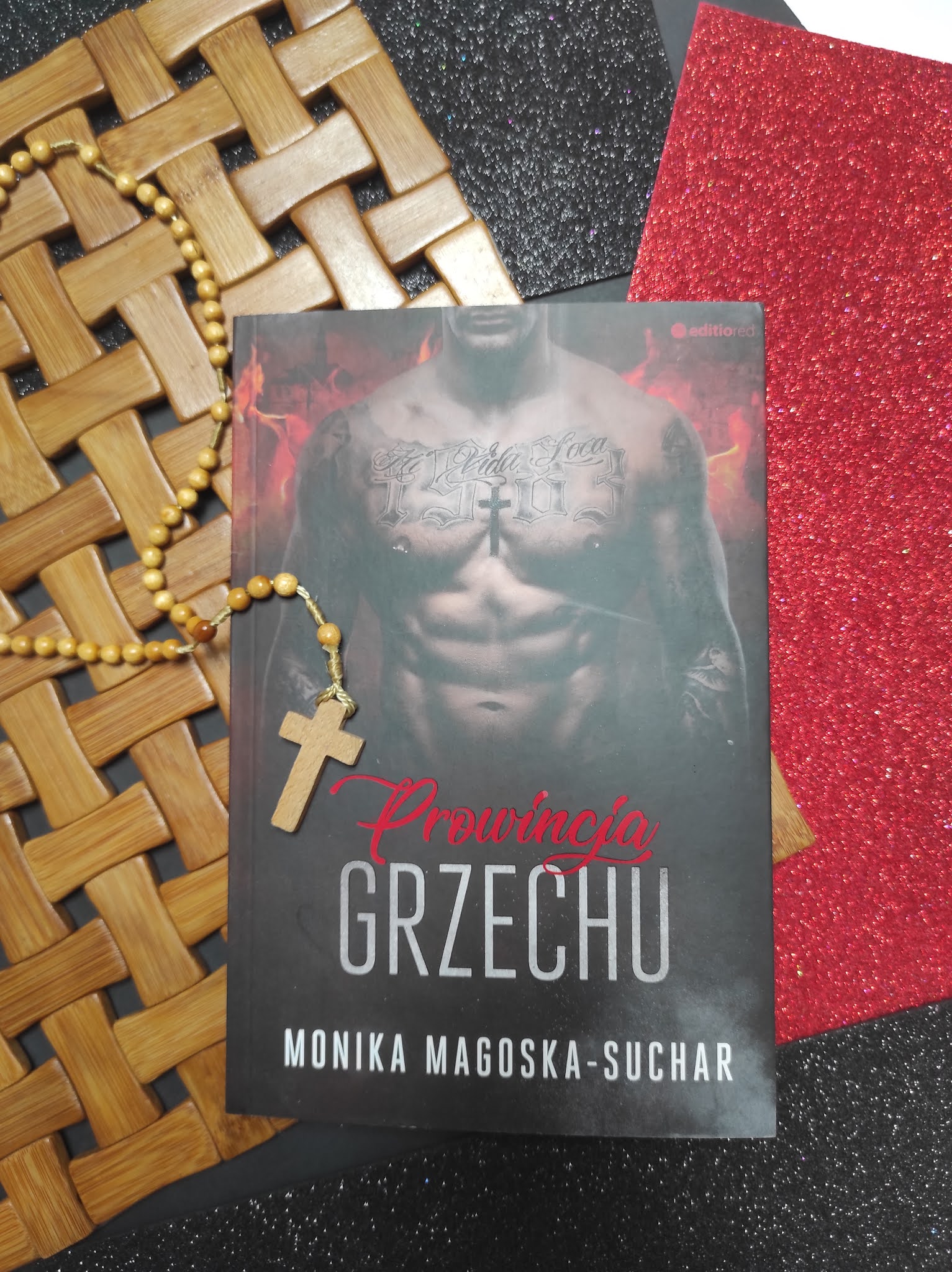 "Prowincja grzechu" Monika Magoska - Suchar - recenzja Tania Książka